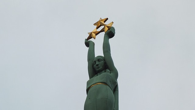 Riga's statue of Independence